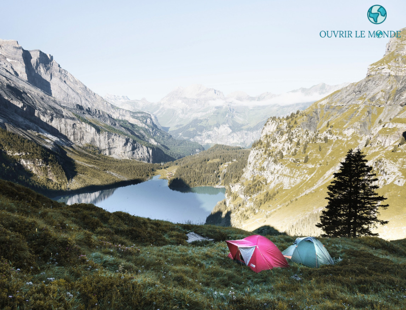 Camping en pleine nature - Economiser sur le logement en voyage - CEI